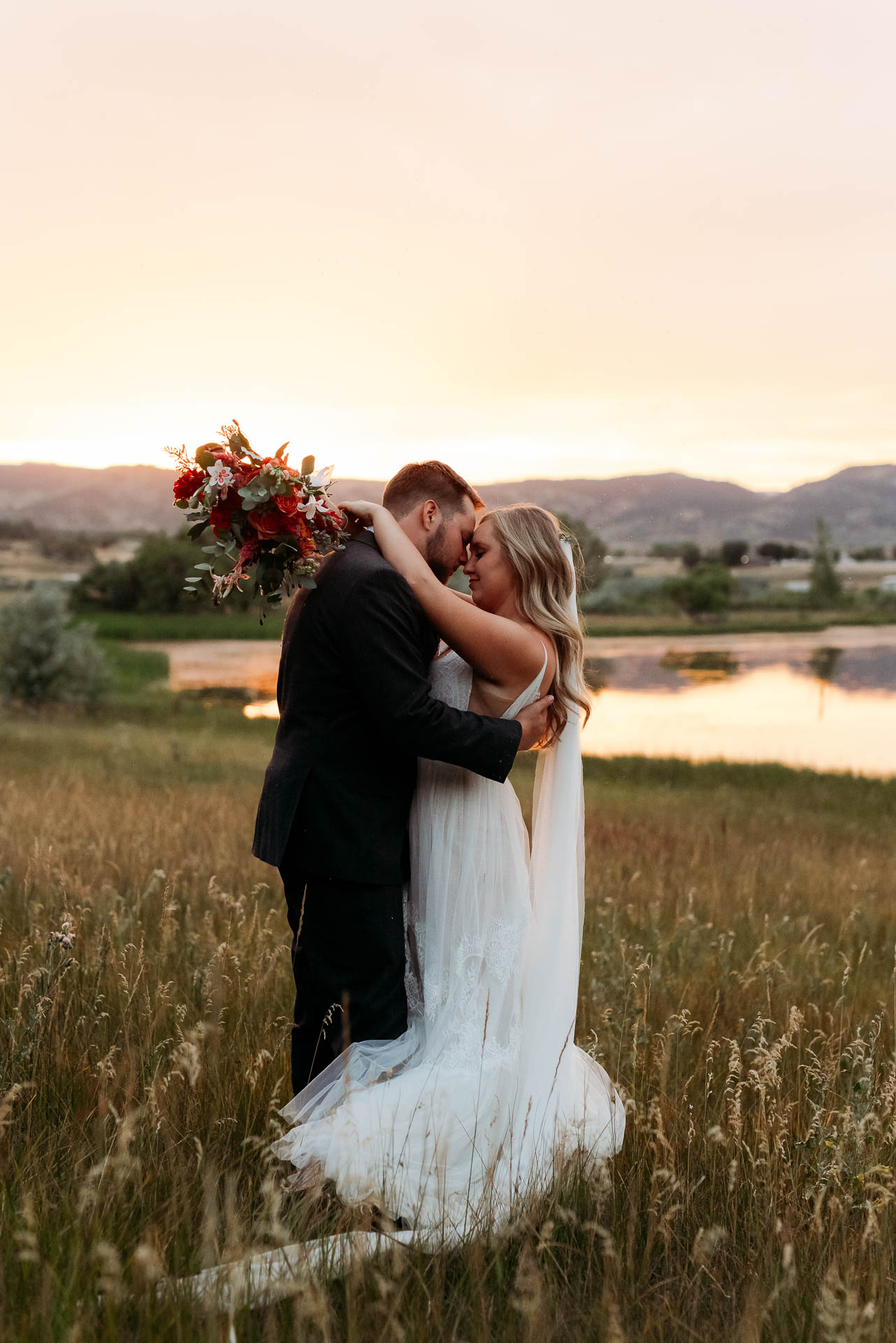 lyons colorado farm wedding