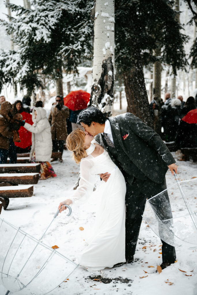 evergreen wedding photographer, deer creek mountain camp colorado, winter wedding